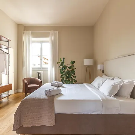 Lungarno Marvelous With Private Parking Apartment Florence