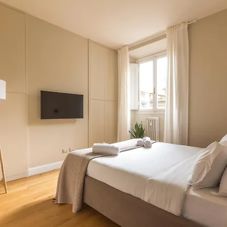 Lungarno Marvelous With Private Parking Florence