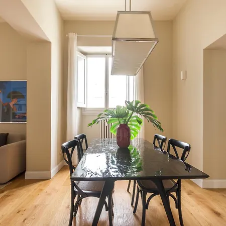 Apartment Lungarno Marvelous With Private Parking Florence