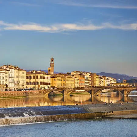 Lungarno Marvelous With Private Parking Apartment Florence