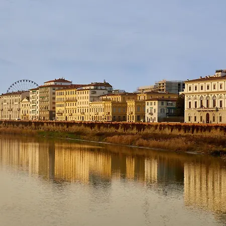 Lungarno Marvelous With Private Parking Apartment Florence